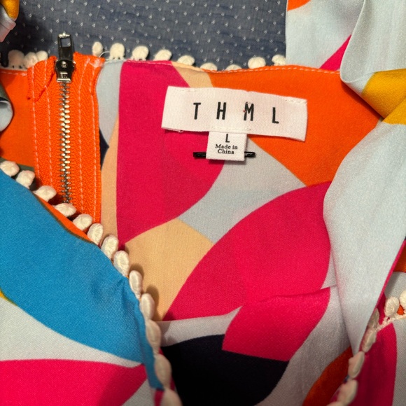 THML Bright Geometric Print Top size L - Picture 4 of 9